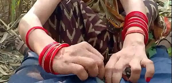  Indian Girlfriend outdoor sex with boyfriend